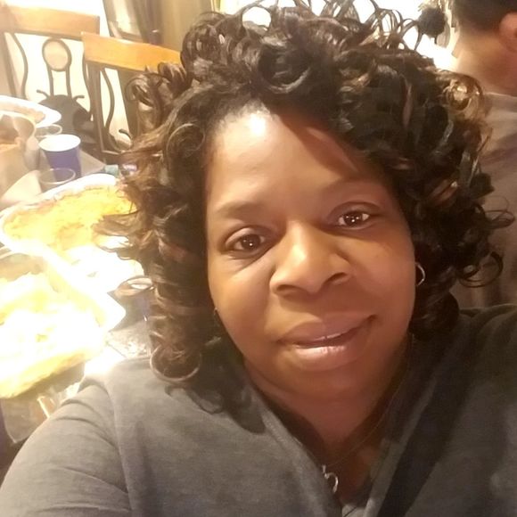 Meet your Posher, Brenda - Picture 1 of 1